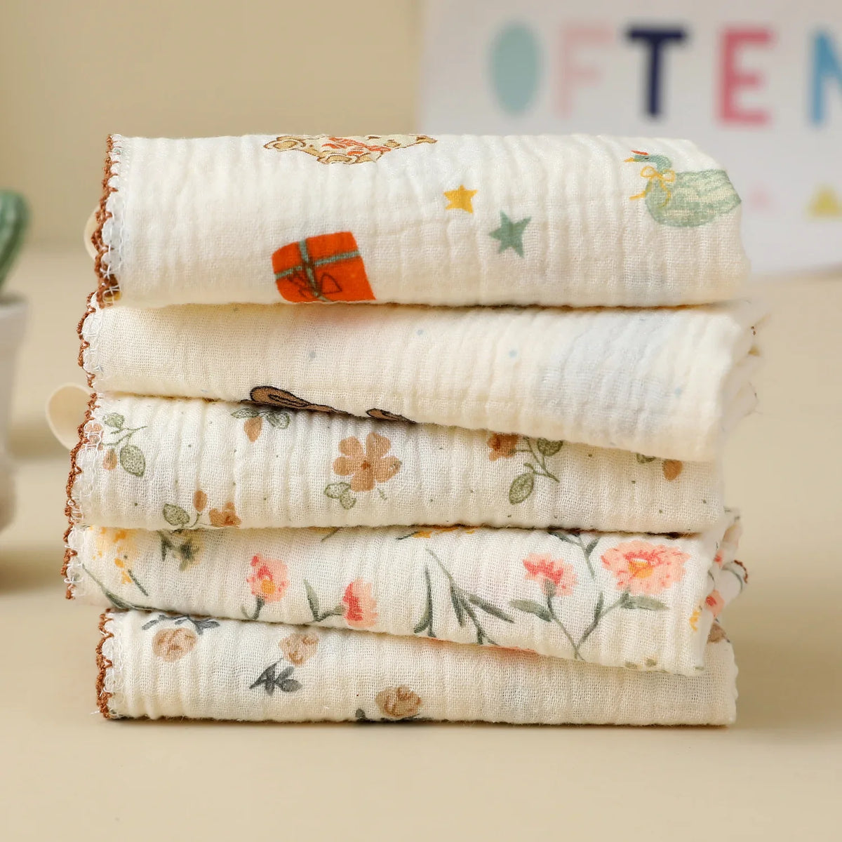 Baby Muslin Washcloths – Soft Cotton Square Facecloths & Bibs
