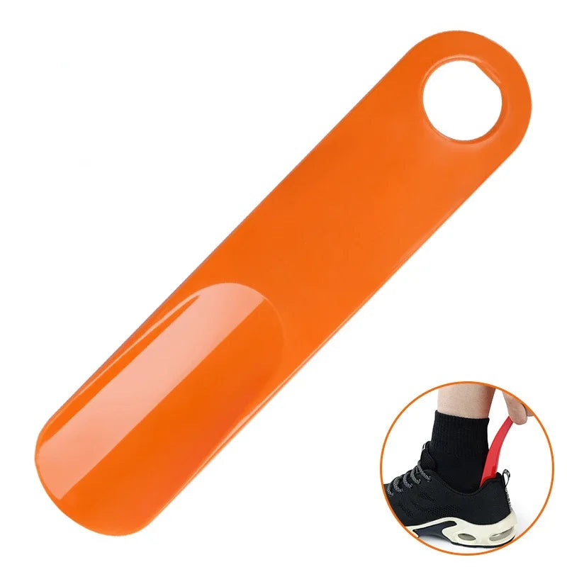 Plastic Shoe Horn – Flexible Spoon-Shape Shoe Lifter