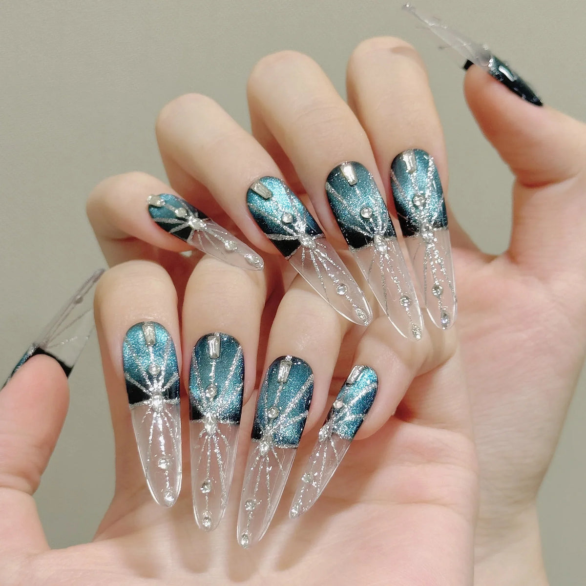 Handmade Long Oval Press On Nails – Gradient Pink Cat Eye