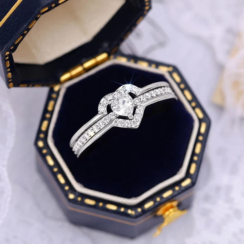 Huitan Heart Cubic Zirconia Wedding Band Ring for Women