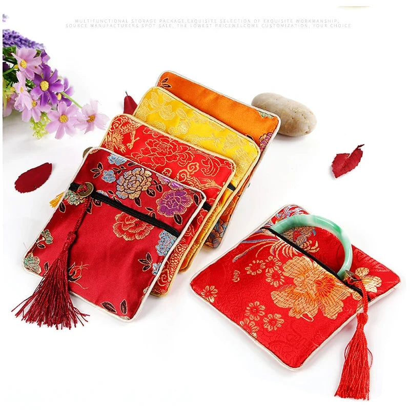 Chinese Brocade Jewelry Storage Bag Handmade Silk Embroidery Padded