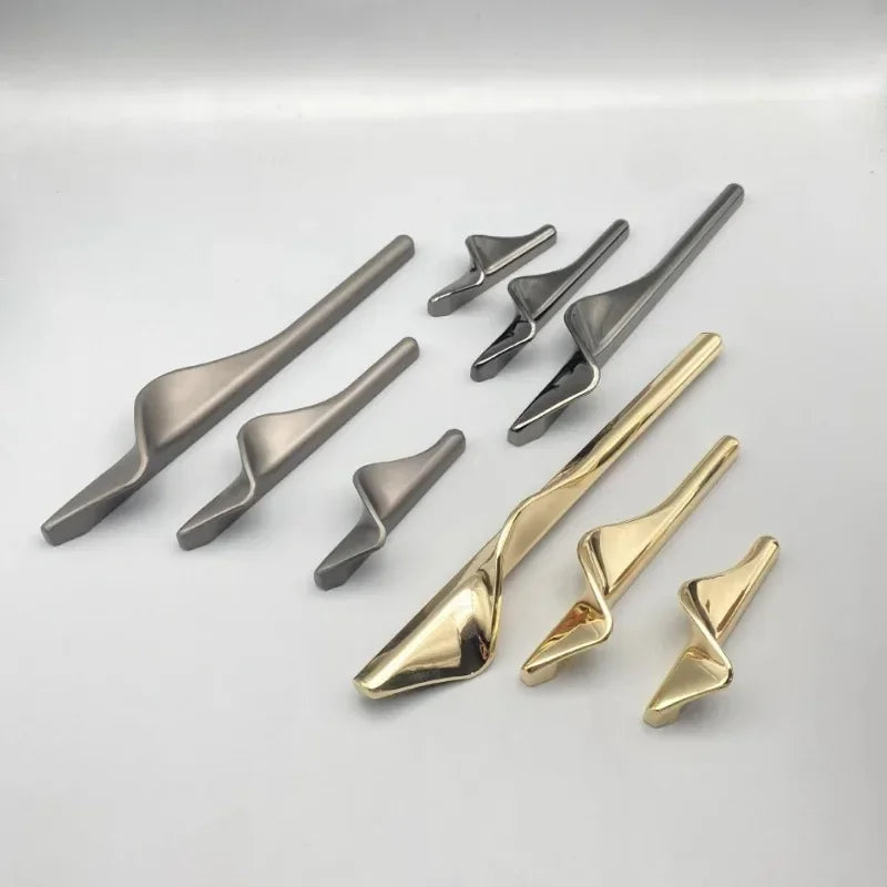 Zinc Alloy Cabinet Door & Drawer Handle – Light Gold Gray