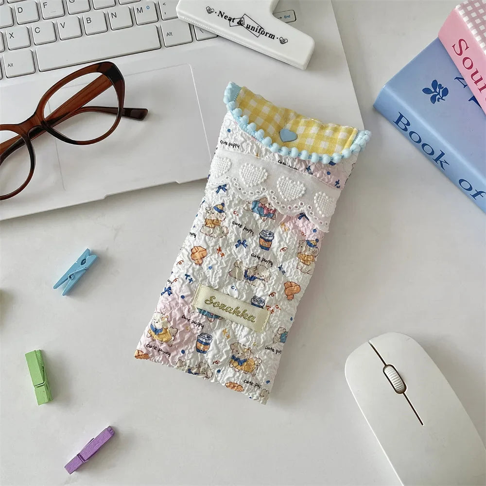 Quilted Polyester Sunglasses Pouch – Portable Glasses Case