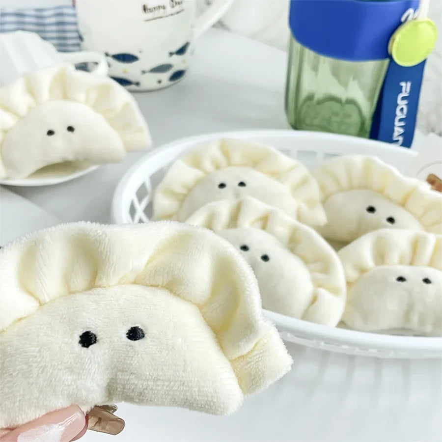 Cute Dumpling Keychain Pendant – Cartoon Bag Charm & Figurine