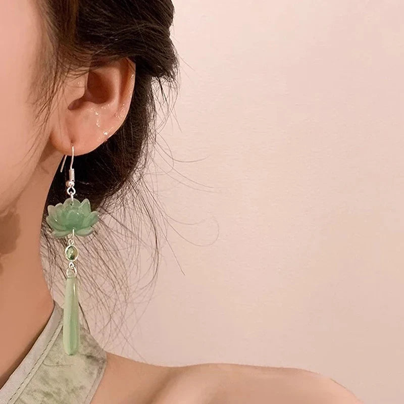 Chinese Lotus Cat's Eye Tassel Drop Earrings | 1 Pair