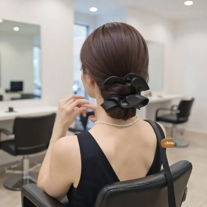Clip-In Messy Bun Hairpiece – Synthetic Low Bun Extension