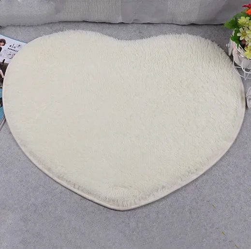 30x40cm Non-Slip Bath Mat – Soft Shaggy Heart Design Rug