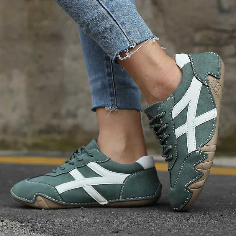 AZGB Women's Lightweight Canvas Sneakers – Lace-Up Casual Flats