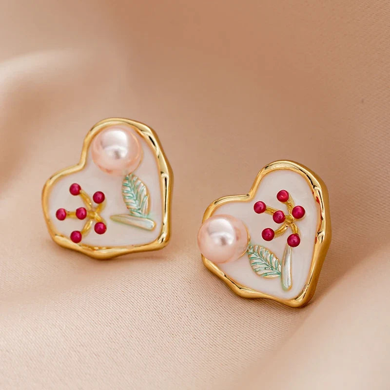 Huitan Enamel Floral Heart Stud Earrings – Pink Pearl Gold