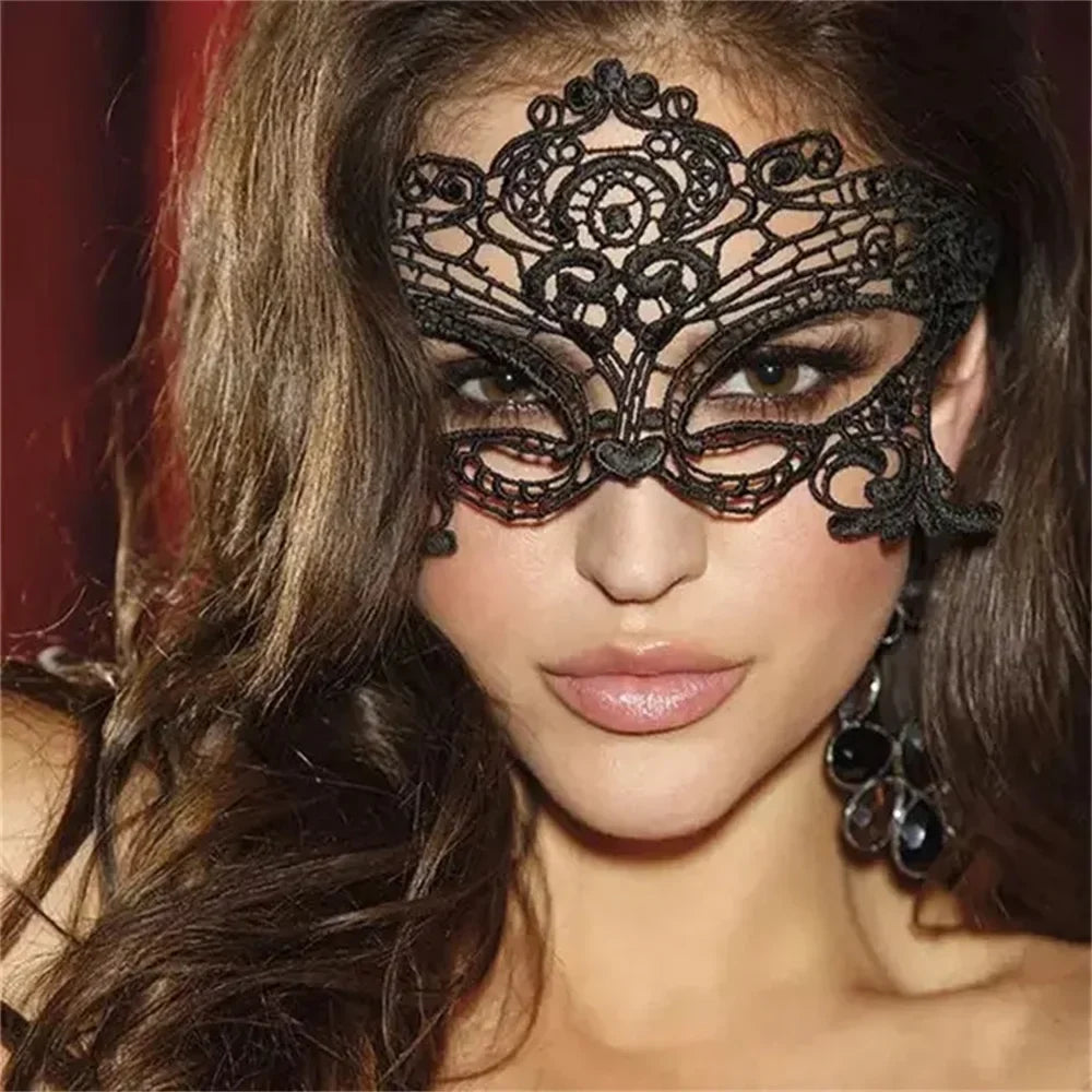 Black Queen Lace Mask Embroidery Appliques Party Costume Carnival