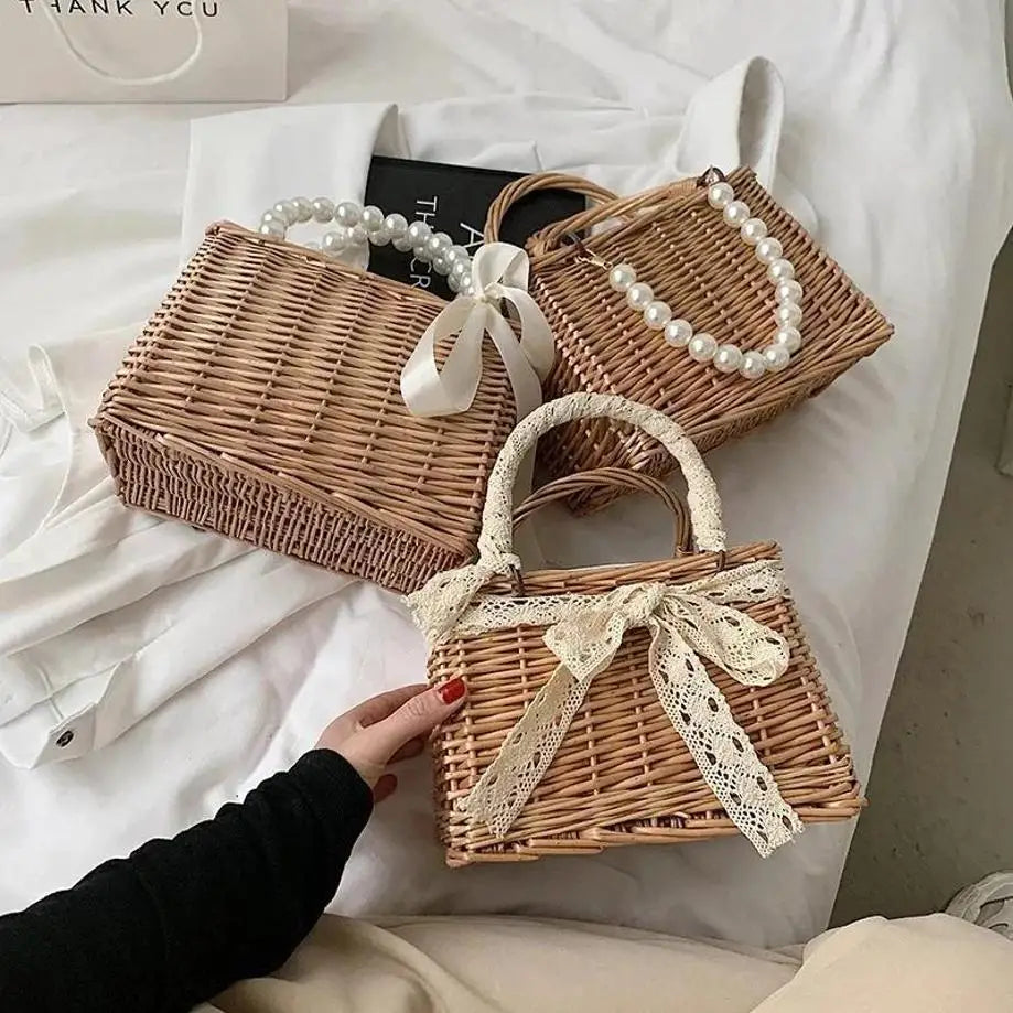 Women's Handmade Straw Woven Crossbody Bag – Floral Basket Purse