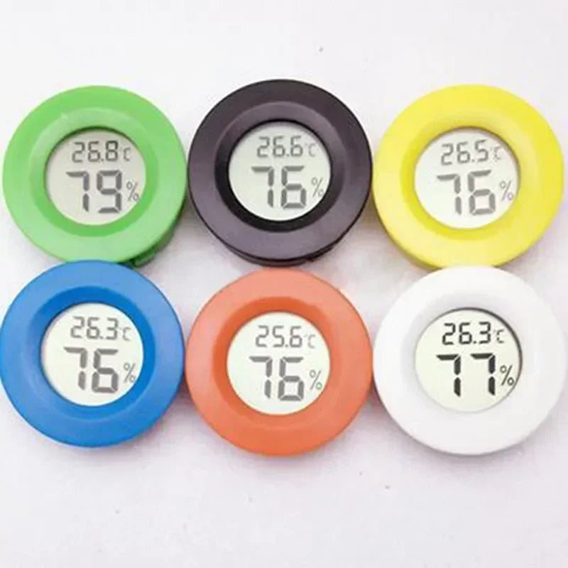 Digital Hygrometer Thermometer for Humidor – Round LCD