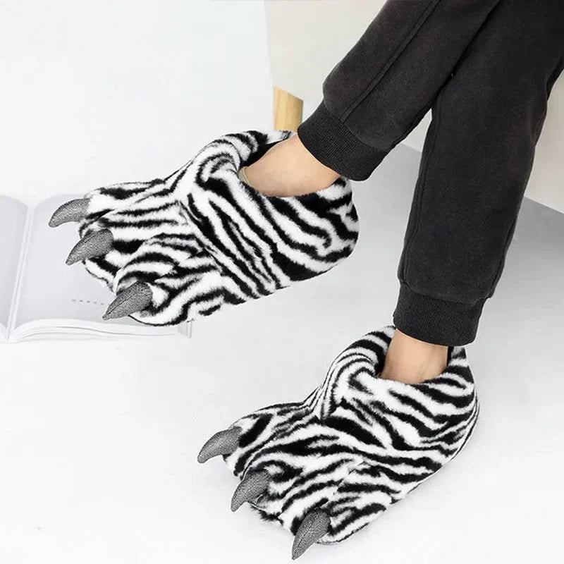 Green Lizard Claw Slippers – Unisex Novelty Furry Animal Slides