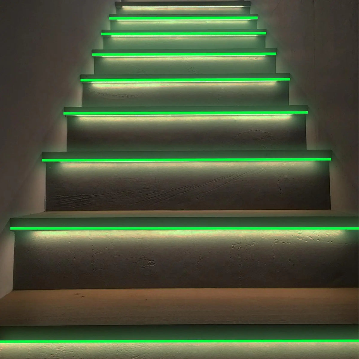 Glow in the Dark Safety Tape – Green Fluorescent Egress Marker