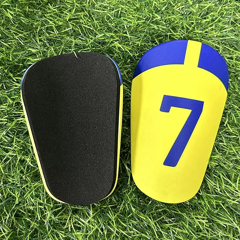 Mini Football Shin Guards – Soccer Leg Protectors, 1 Pair