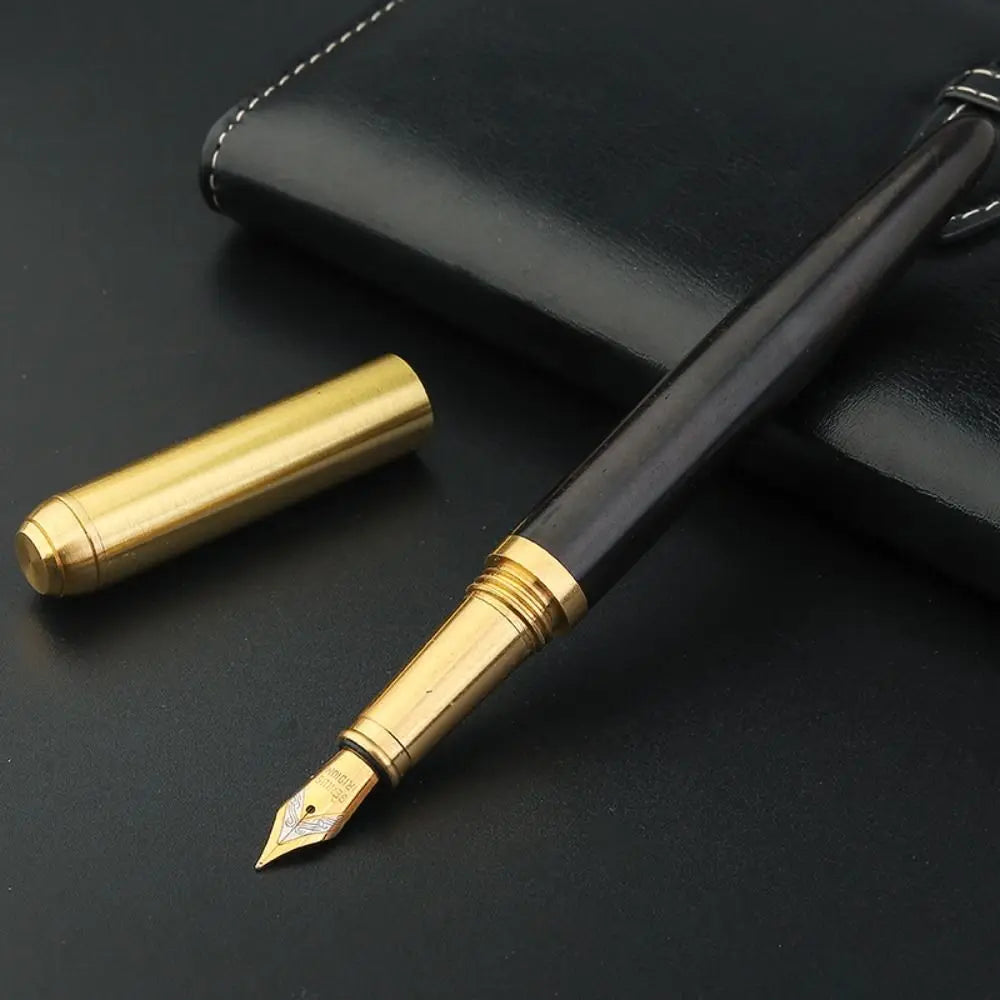 Wood & Brass Fountain Pen – 0.7mm Calligraphy Signature Pen