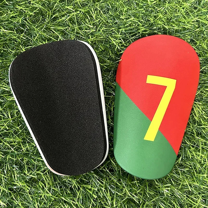 Mini Football Shin Guards – Soccer Leg Protectors, 1 Pair