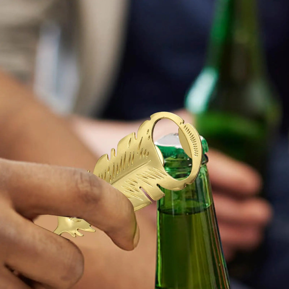 Golden Feather Bottle Opener – Portable Zinc Alloy Bar Tool