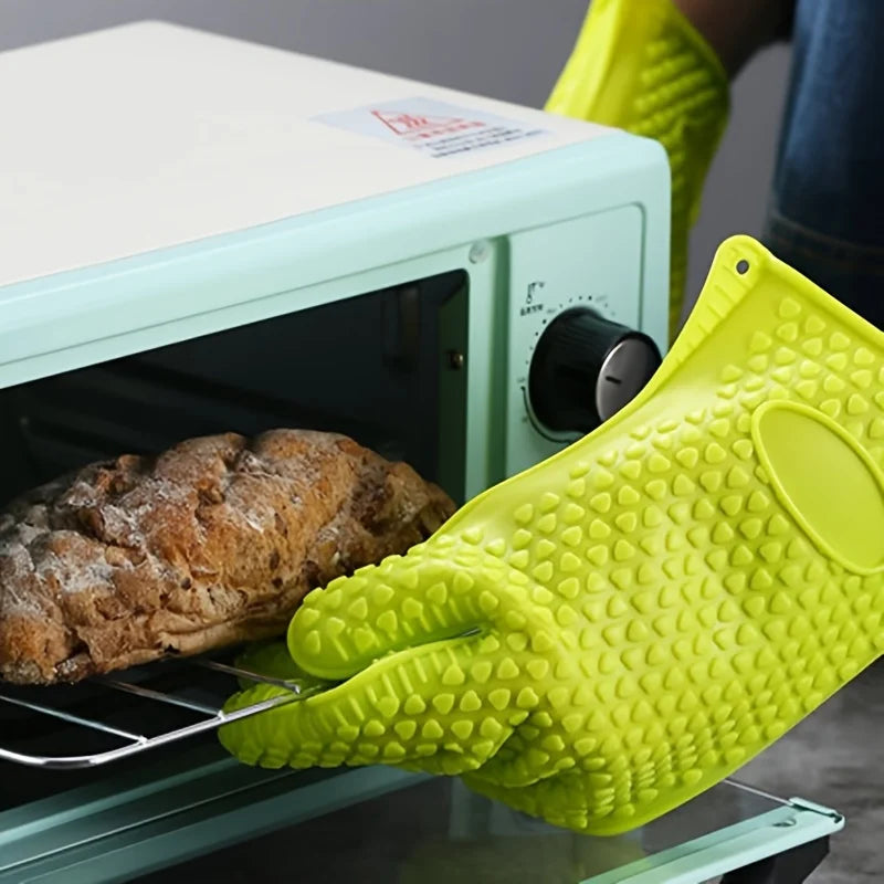 1 Pair Heat Resistant Kitchen Gloves Non-slip Waterproof Silicone