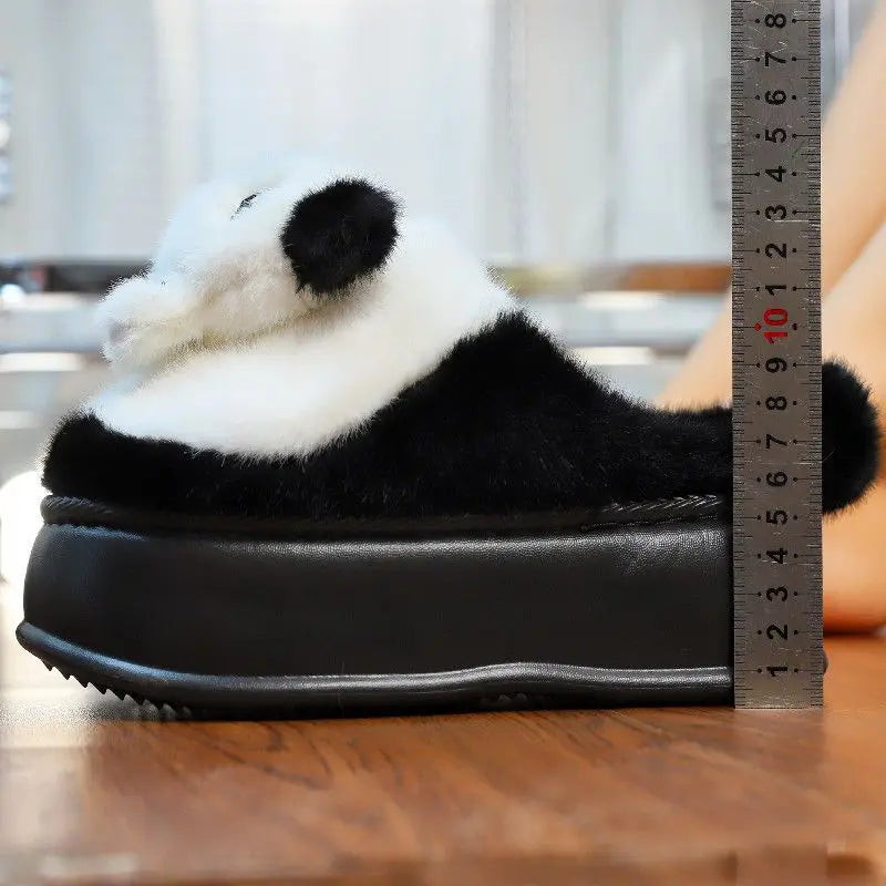 Lorilury Panda Faux Fur Slippers – Cozy Winter Slides Women