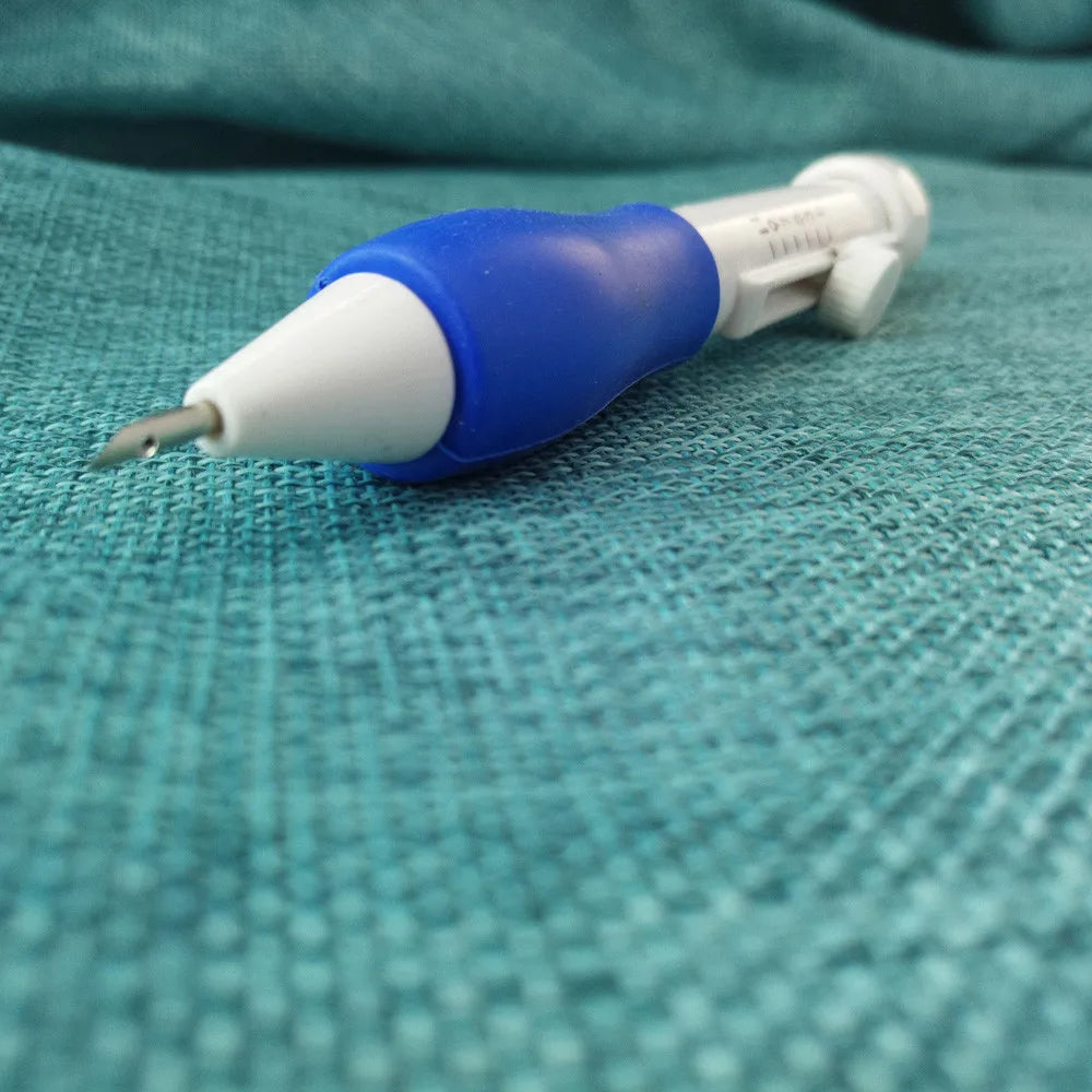 Magic Embroidery Pen & Needle Weaving Tool – 1 Pen + 4 Needles
