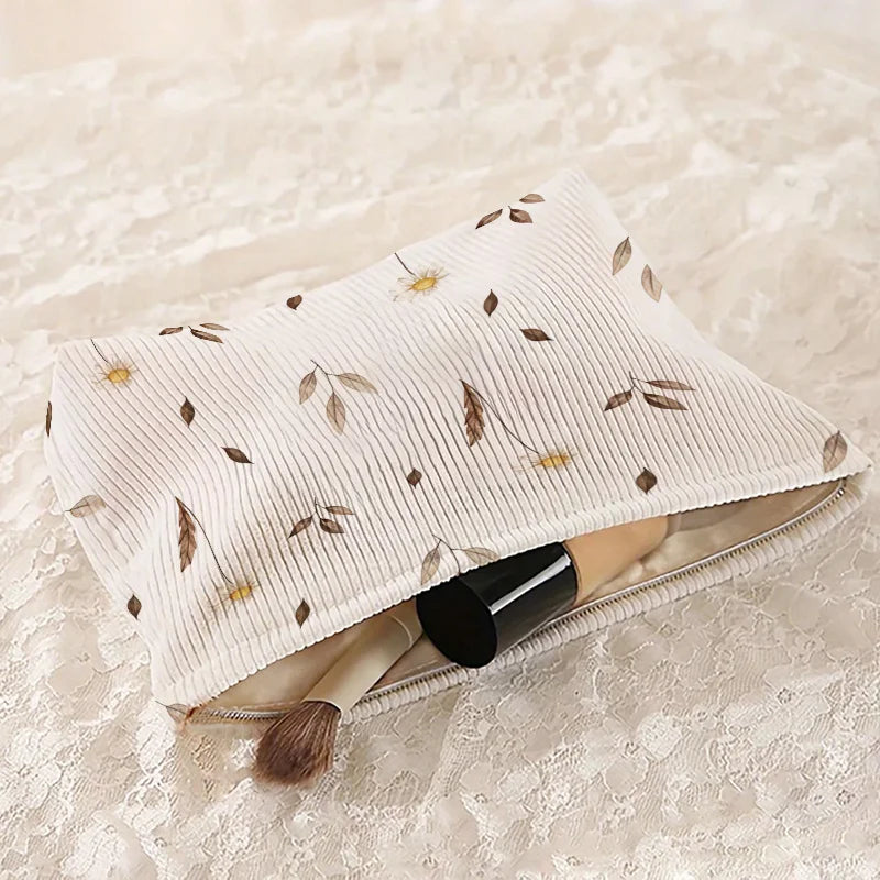 Large Capacity Makeup Bag Zipper Closure Featuring Falling Autumn