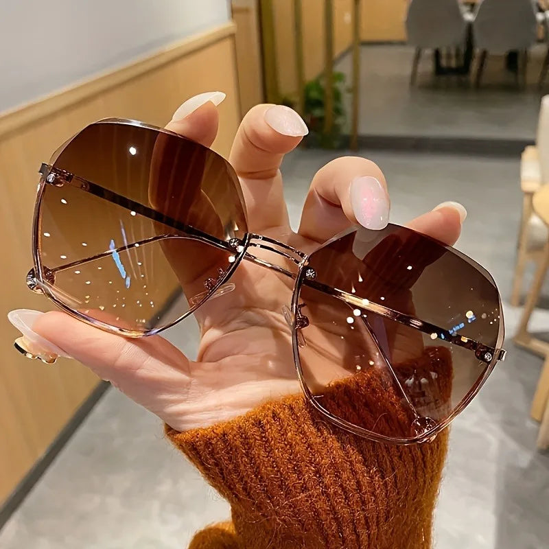 Fashion Frameless Gradient Glasses Trendy Metal Eyewear Women& Men