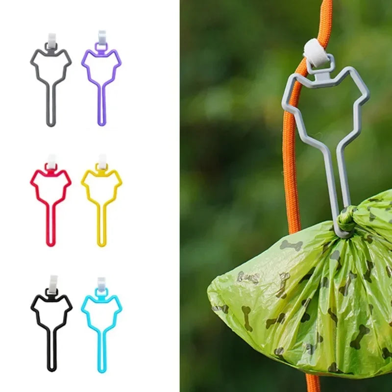 Hands-Free Dog Poop Bag Holder Clip | Leash Accessory