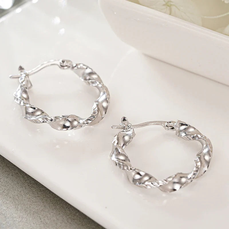 Huitan Twisty Geometric Hoop Earrings – Trendy Women's Jewelry