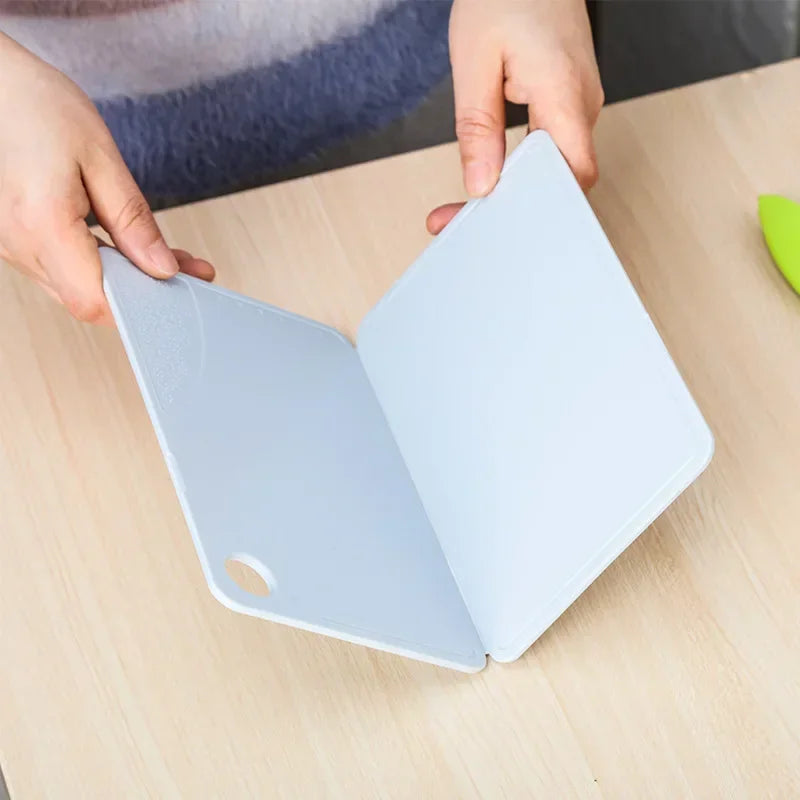 Foldable Portable Cutting Board – Plastic Chopping Board