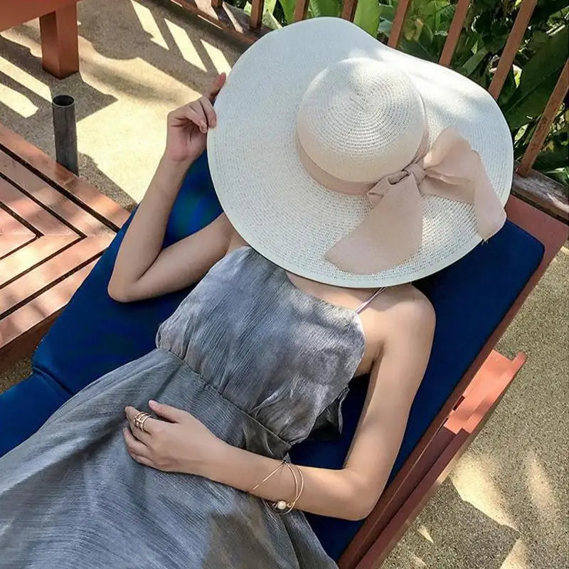 Women's Foldable Wide Brim Straw Sun Hat – UV Beach Travel
