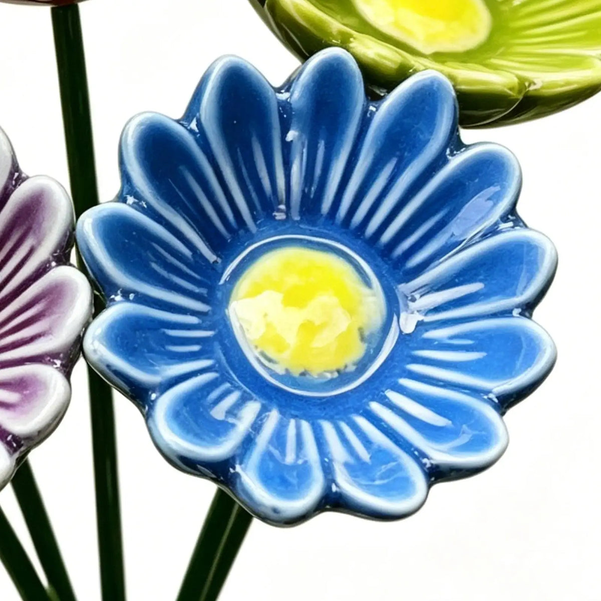 Ceramic Bee Watering Station Set of 6 – Garden Butterfly Bath
