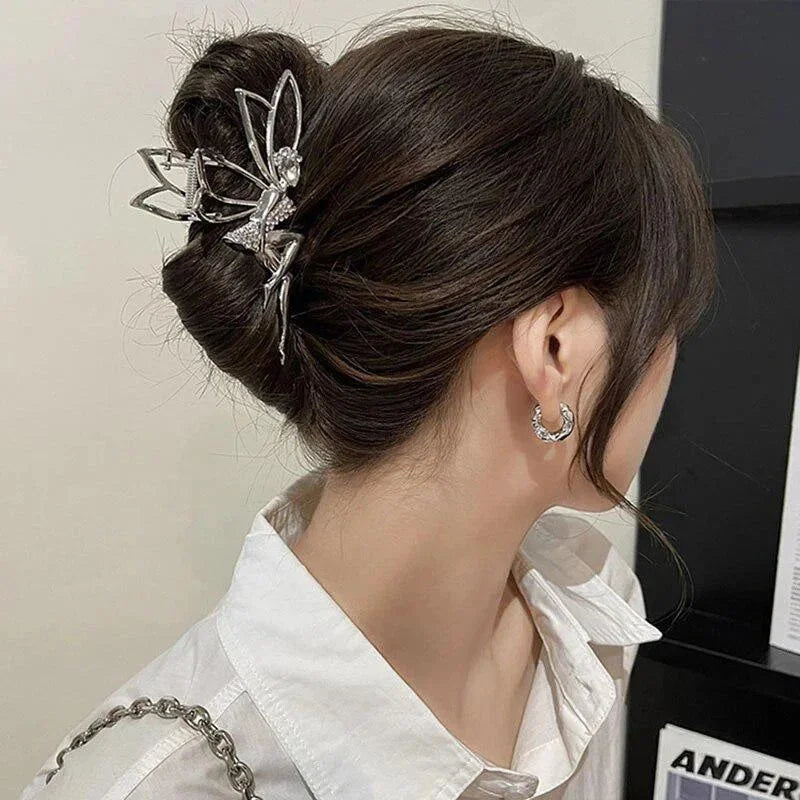 Rhinestone Crystal Angel Claw Clip – Elegant Metal Hair Clip