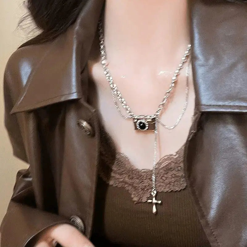 Vintage Camera Pendant Necklace – Y2K Kpop Punk Unisex