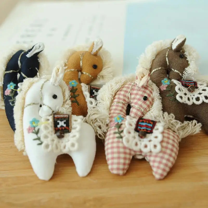 Handmade Fabric Pony Embroidery Brooch Pin – Cartoon Horse Corsage
