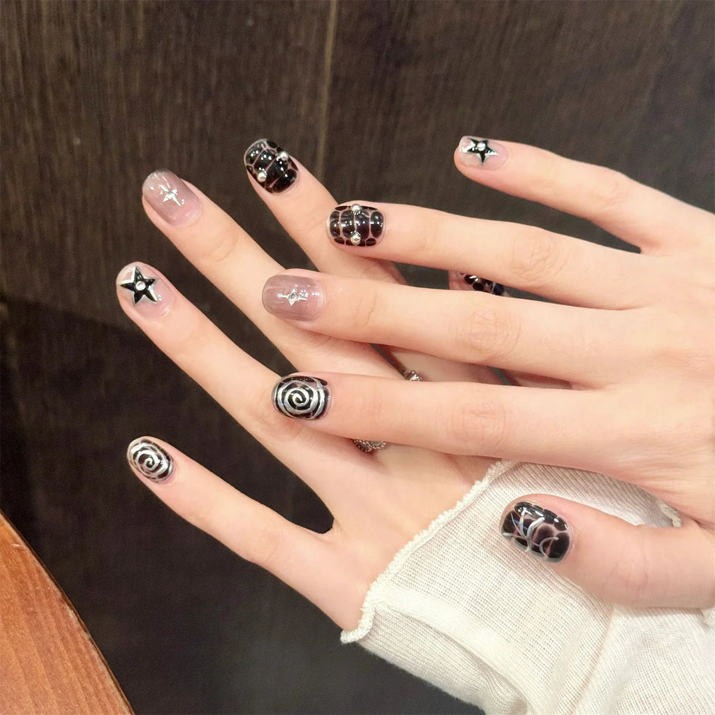 Y2K Punk Press-On Nails – Embossed Stars | 10pcs Short Set