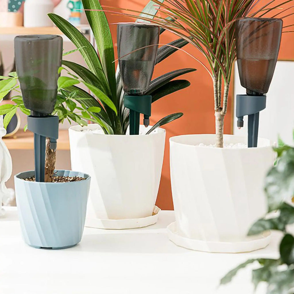 Self Watering Spikes 6 Automatic Irrigation Dripper Control Valve