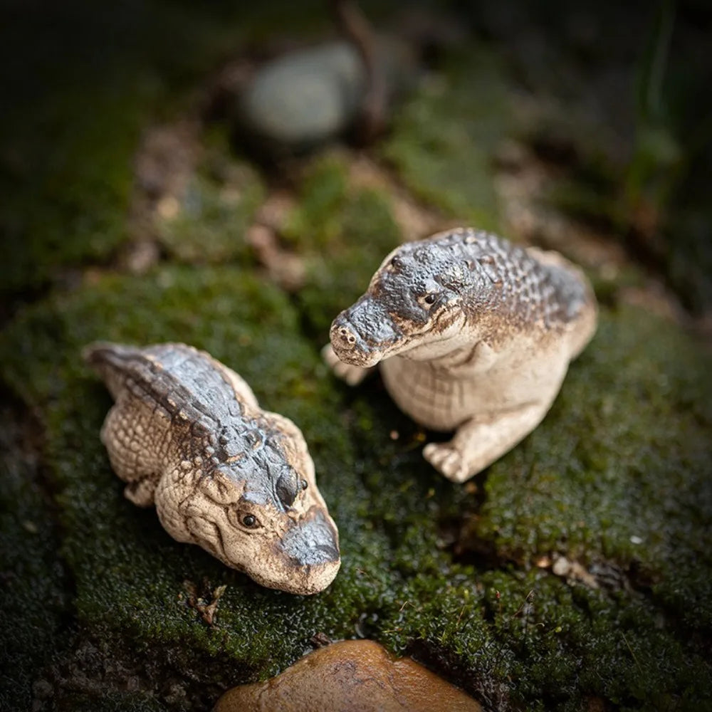 Cute Mini Crocodile Tea Pet Multipurpose Resin Ornaments Statue