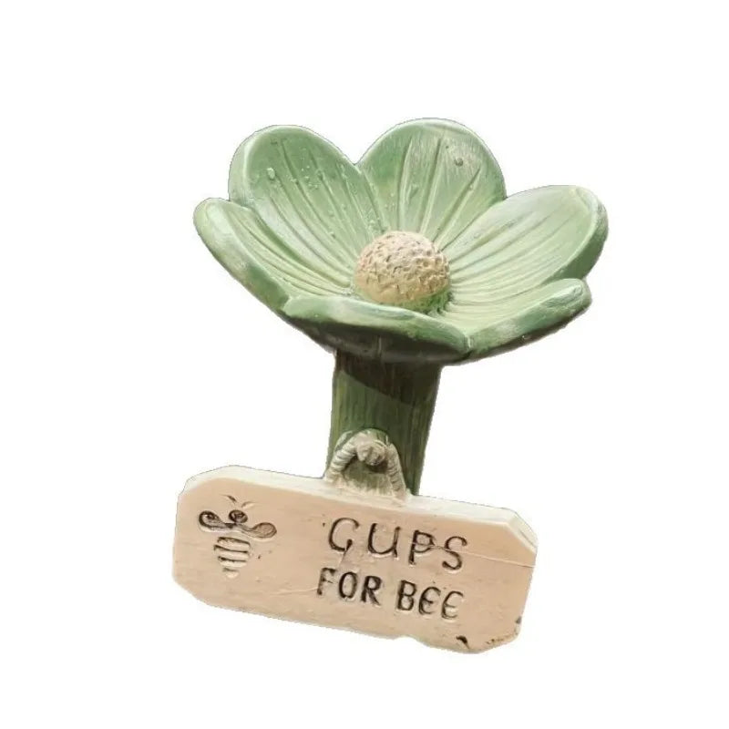 Flower Shape Watering Stations Bee Waterers Garden Pollinator Feeder
