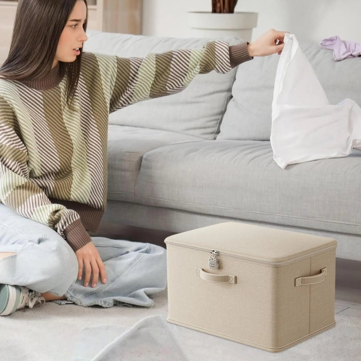 Lockable Odor-Proof Stackable Storage Box with Handle