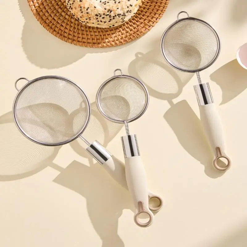 Stainless Steel Mesh Filter Spoon Plastic Handle Juice Soybean Milk