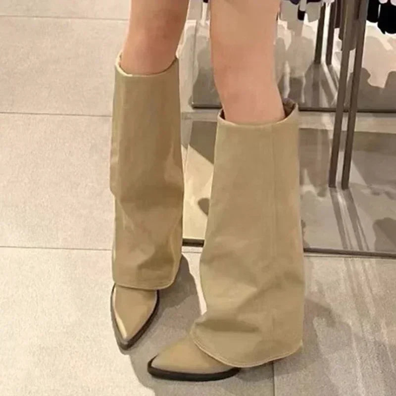Women's Knee-High Pointed Toe Platform Boots | Winter Fashion