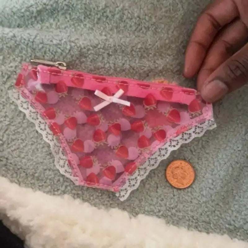 Cute Lace PVC Mini Coin Purse – Novelty Strawberry Zipper Bag