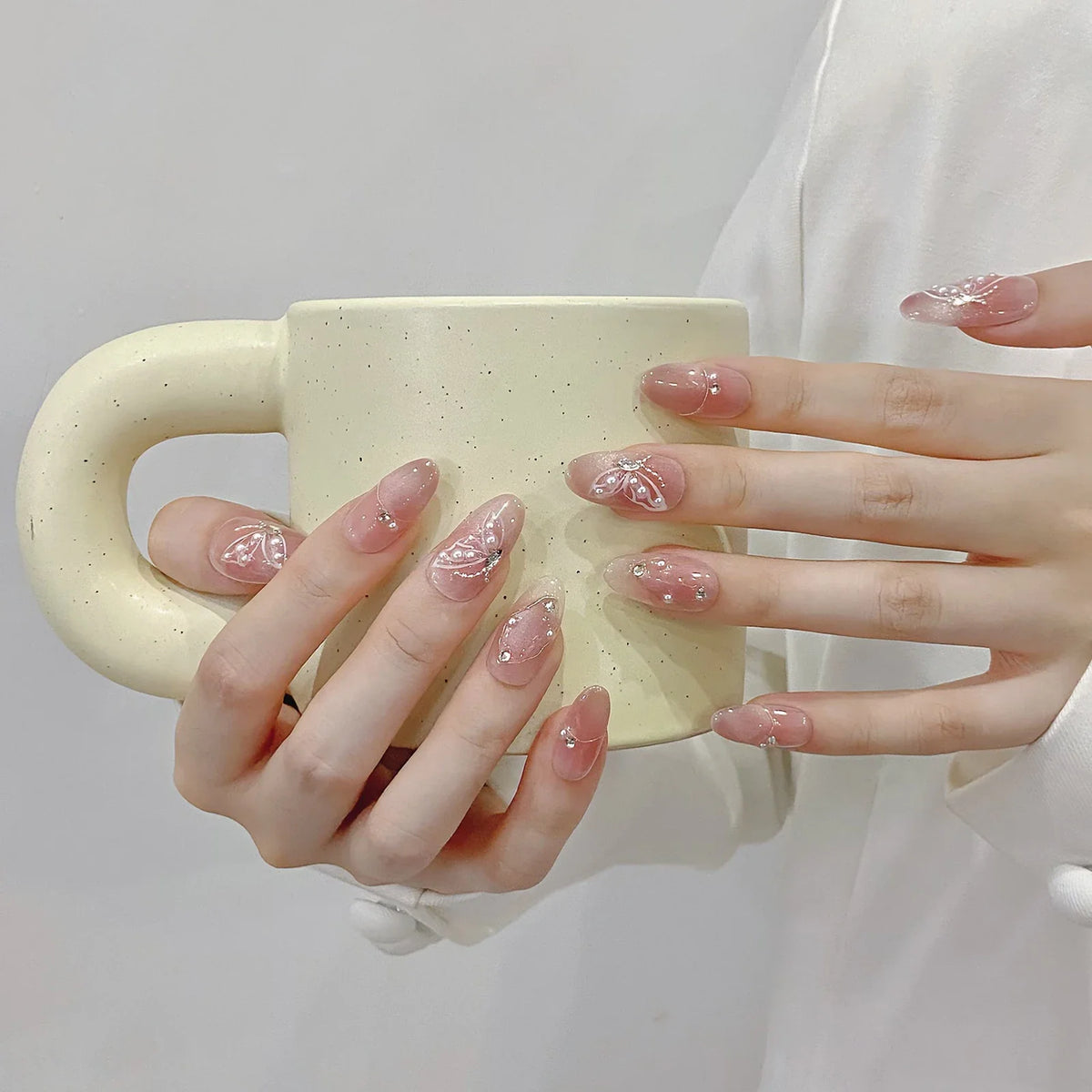 YADORNOS Pink Cat Eye Pearl Press On Nails | Korean Style