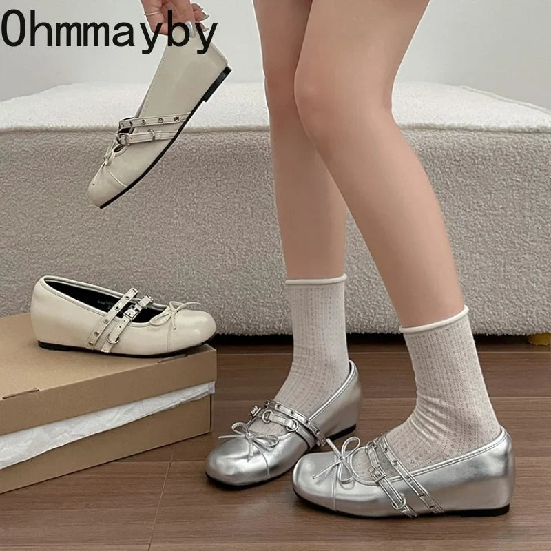 Women's Silver Mary Jane Hidden Wedge Shoes – Bow Buckle