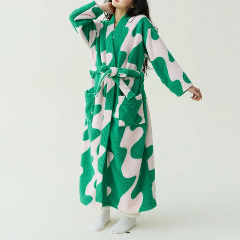 Women's Thick Coral Velvet Robe – Flannel Printed Loungewear