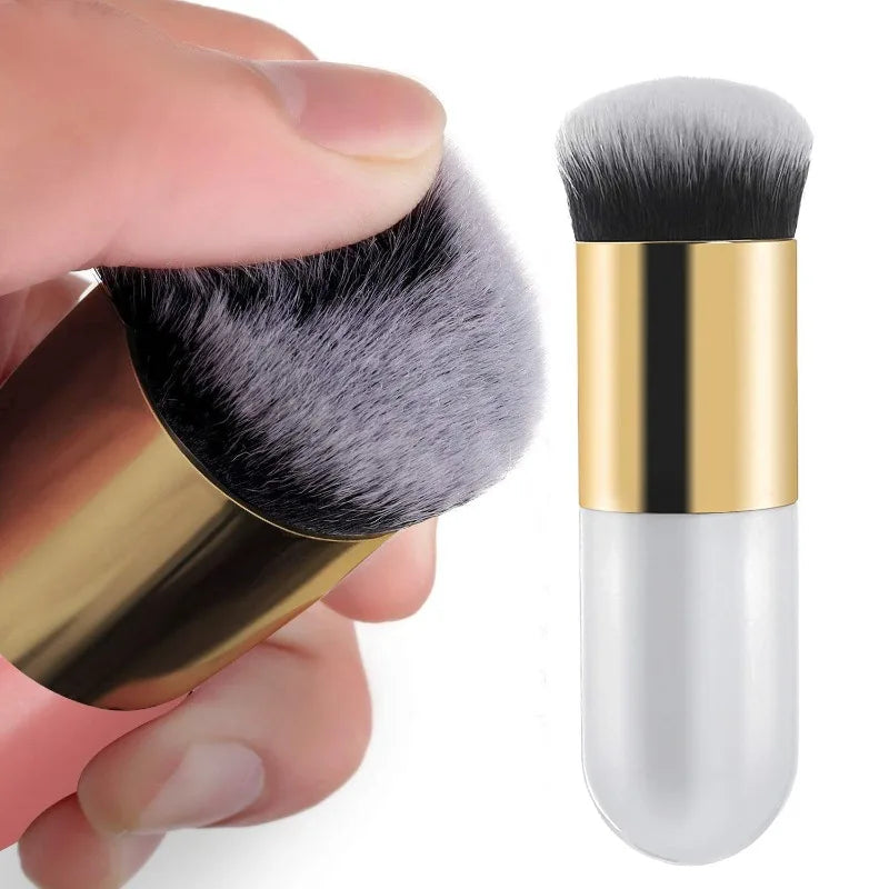 Chubby Kabuki Makeup Brush – Foundation, Powder & Blush