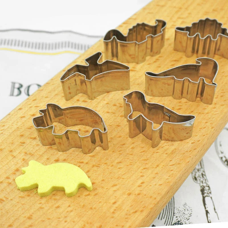 6-Piece Dinosaur Cookie Cutters – Stainless Steel Baking Set