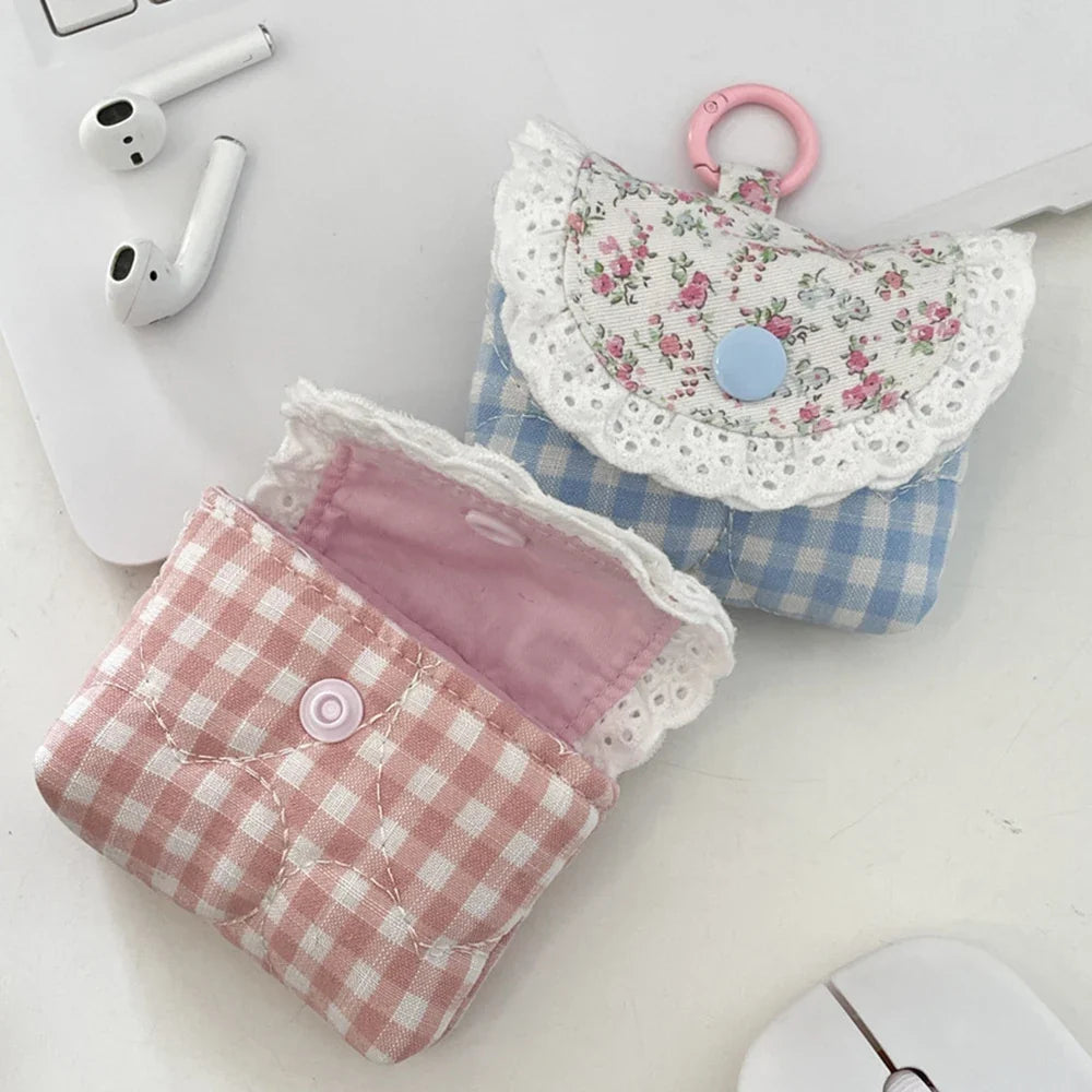 Lace Earbuds Case Cover – Cute Protective Pouch & Clip