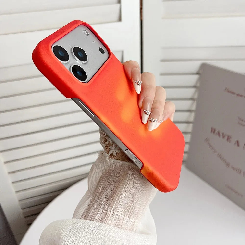 LICOERS Thermal Color Change iPhone 17 Case – Shockproof
